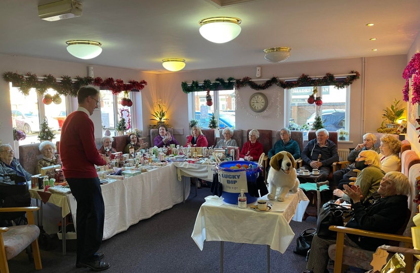 Tom Randall MP opens Carlton Age Concern Christmas Fair 